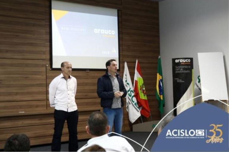 Capa notícia Núcleos da Acislo participam de evento de atualização e apresentação de novidades 