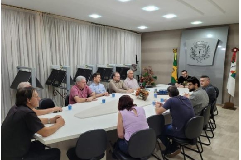 Capa notícia Reunião discute melhorias em acessos na SC-157