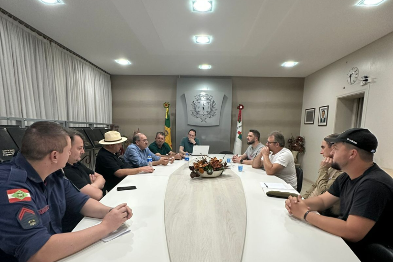 Capa notícia Comissão inicia trabalhos para análise do estacionamento rotativo em São Lourenço do Oeste