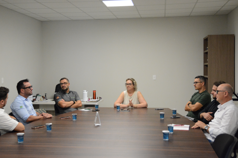 Capa notícia Acislo busca informa&ccedil;&otilde;es t&eacute;cnicas sobre projeto da PR-158 em agenda com empresa respons&aacute;vel