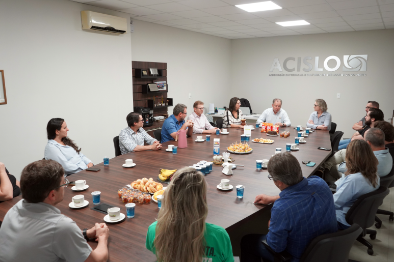 Capa notícia Facisc e Acislo discutem demandas do setor produtivo em encontro com lideran&ccedil;as empresariais