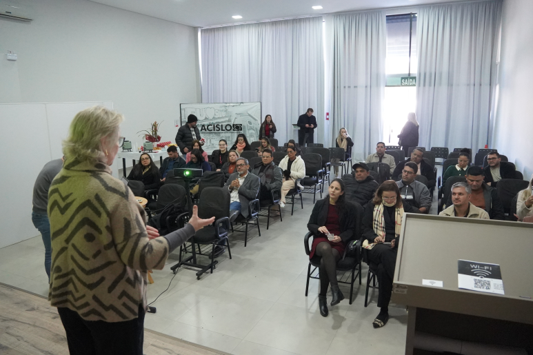 Capa notícia Em troca de informa&ccedil;&otilde;es e fortalecimento do associativismo, Acislo recebe miss&atilde;o empresarial do Acre