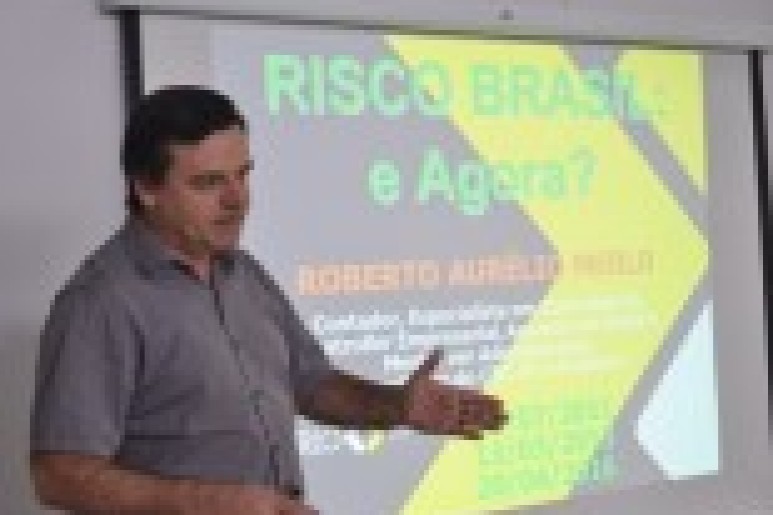 Capa notícia Encontro de empresÃ¡rios discute o Tema Risco Brasil e capacitaÃ§Ã£o para a indÃºstria